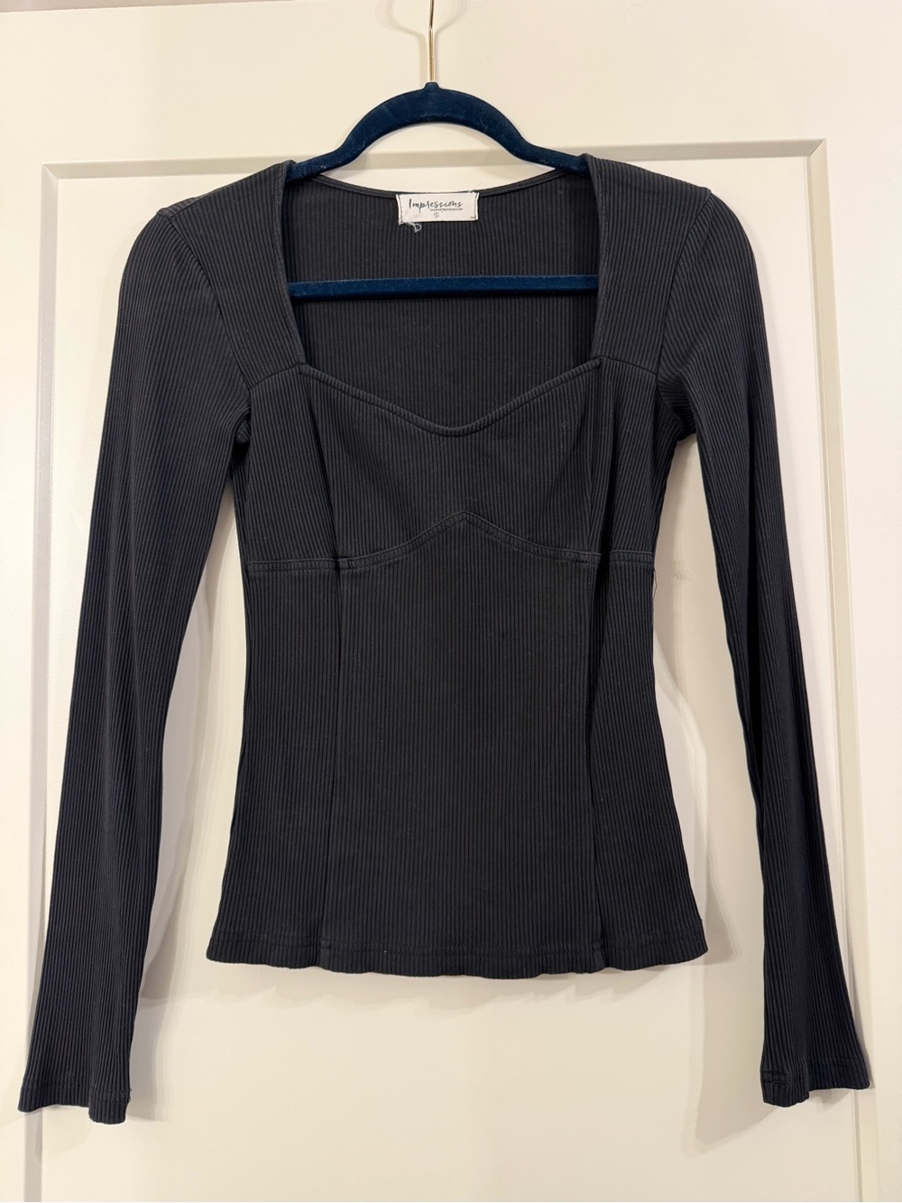 Impressions Sweetheart Ribbed Long-Sleeve Top in Charcoal
